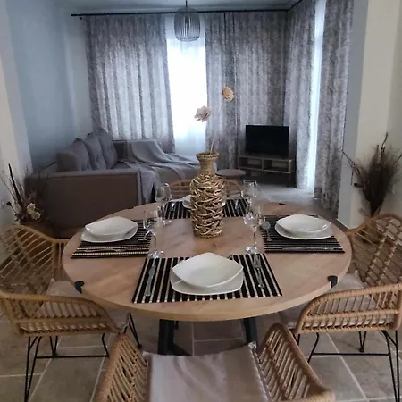 Rozas House Mpenitses