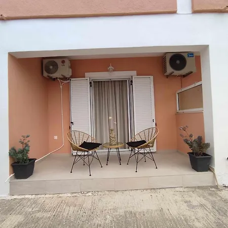 Rozas House Διαμέρισμα Μπενίτσες