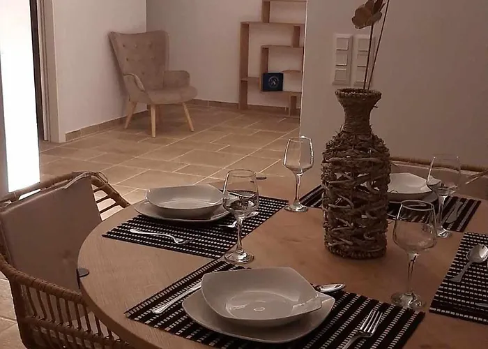 Rozas House * בניטסס